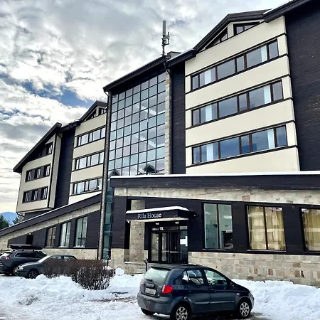 Апартаменты Ground Floor 2-bedrooms, 2-bathrooms Near Bansko In A Complex With Pools And Included Разлог