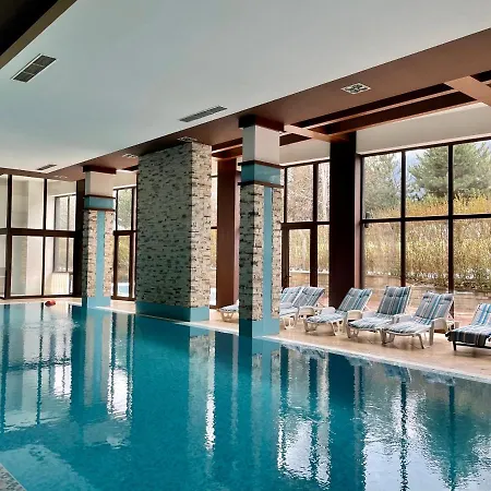 Apartment Ground Floor 2-bedrooms, 2-bathrooms Near Bansko In A Complex With Pools And Included *