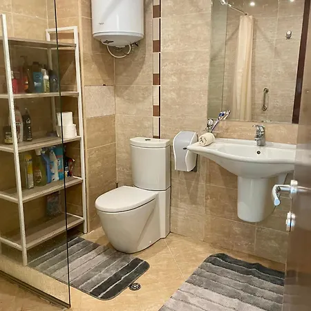 Ground Floor 2-bedrooms, 2-bathrooms Near Bansko In A Complex With Pools And Included *