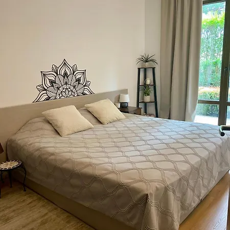 Ground Floor 2-bedrooms, 2-bathrooms Near Bansko In A Complex With Pools And Included Апартаменты Разлог